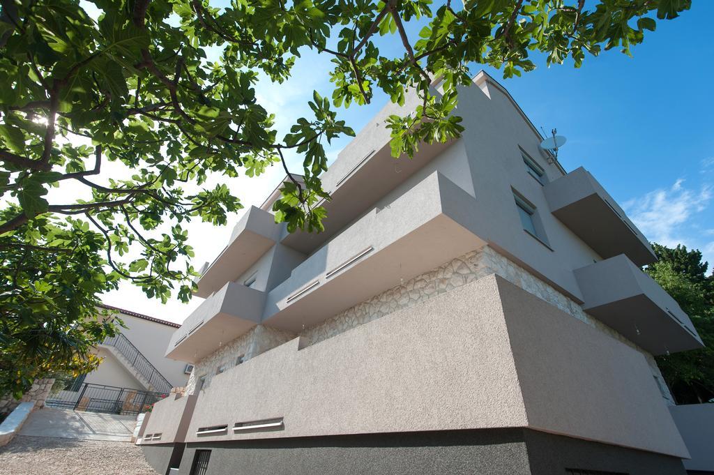 House Maruna マスレニツァ エクステリア 写真